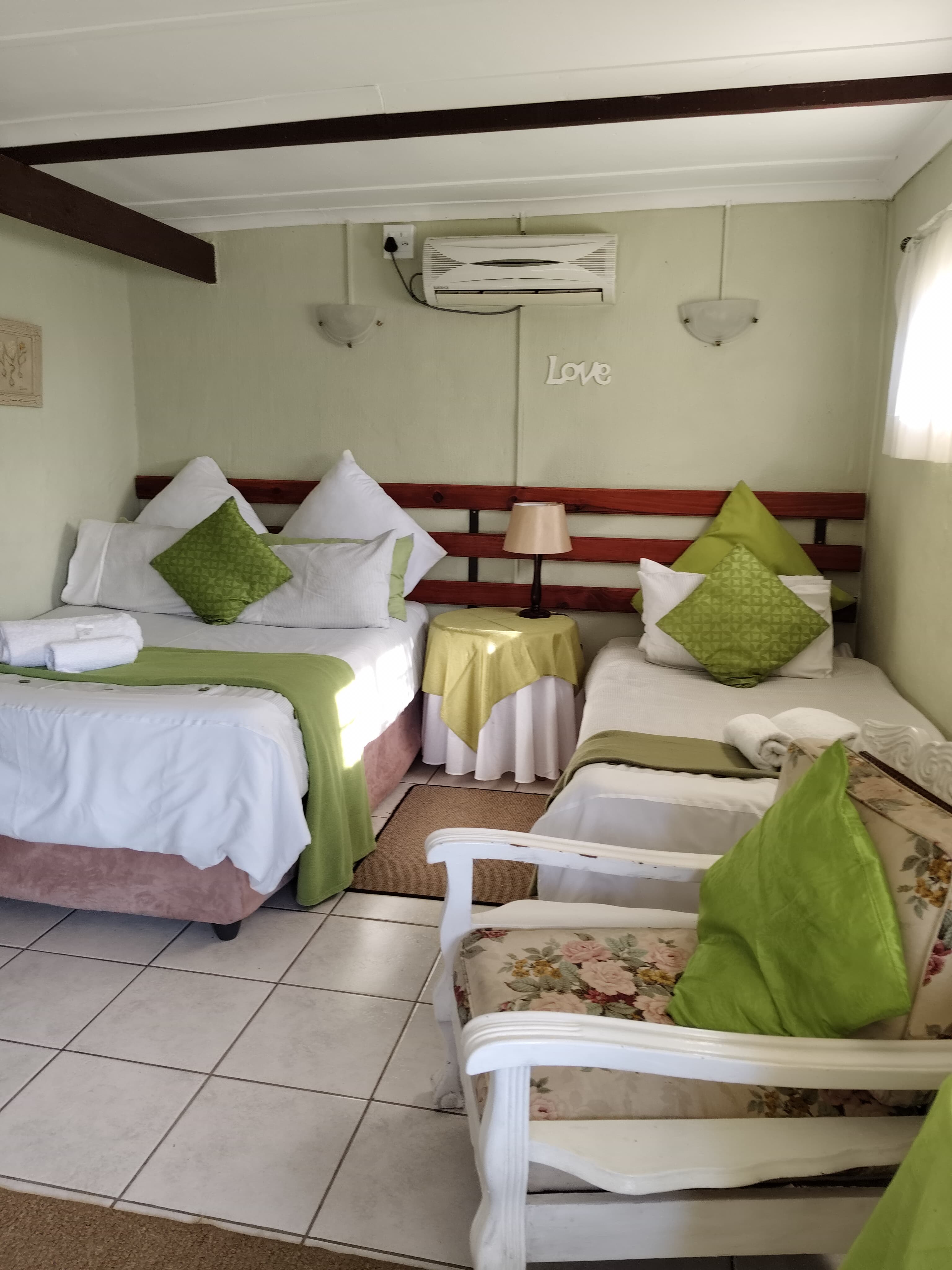 The Amajuba – bedroom