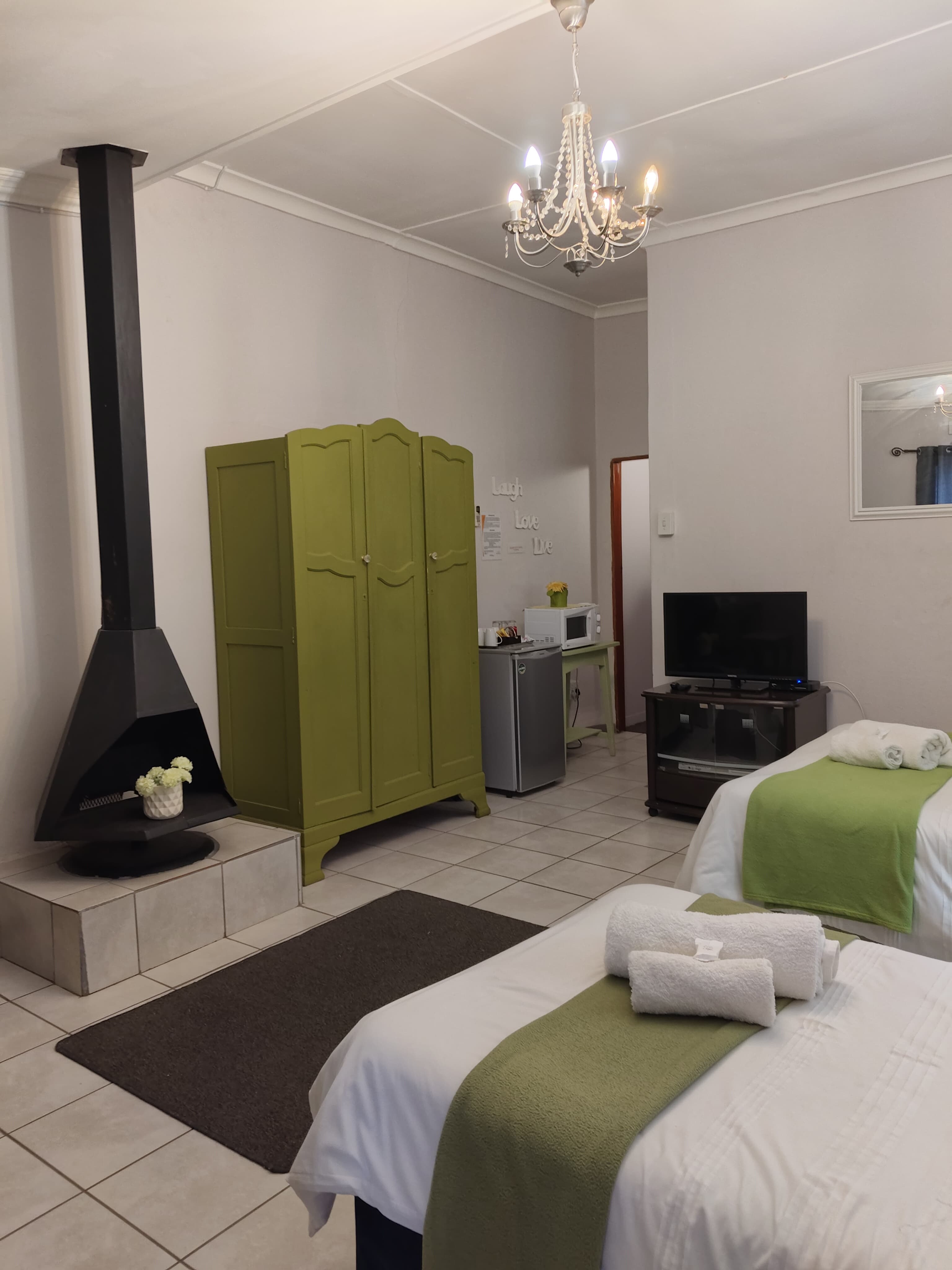 The Serengeti – lounge